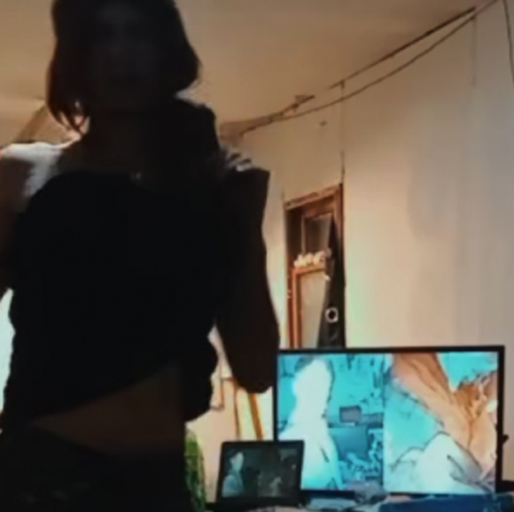 Laura Prepon Amature Orgy Video
