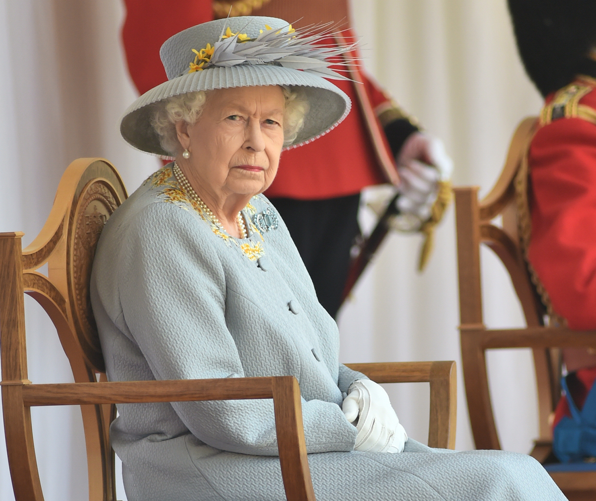 #Queen Elizabeth Canceled Multiple Virtual Meetings This Week Amid COVID Battle