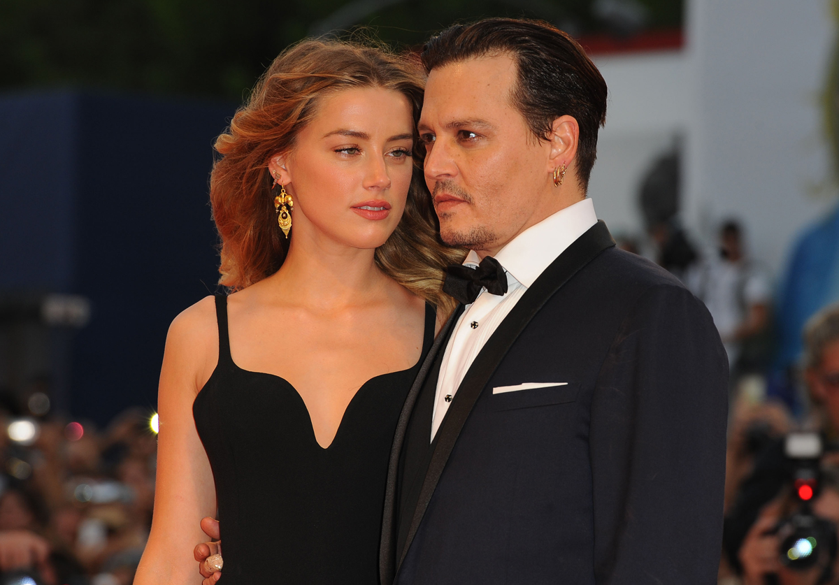 #Amber Heard Apologized To Johnny Depp A Year After First Abuse Claim — Read The Texts!