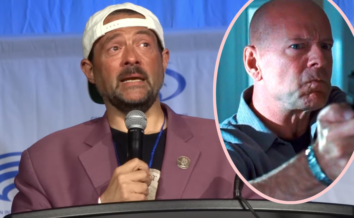 #Watch Kevin Smith Break Down On Stage As He Reveals He’s Heard From Bruce Willis & They’re Going To Bury The Hatchet!