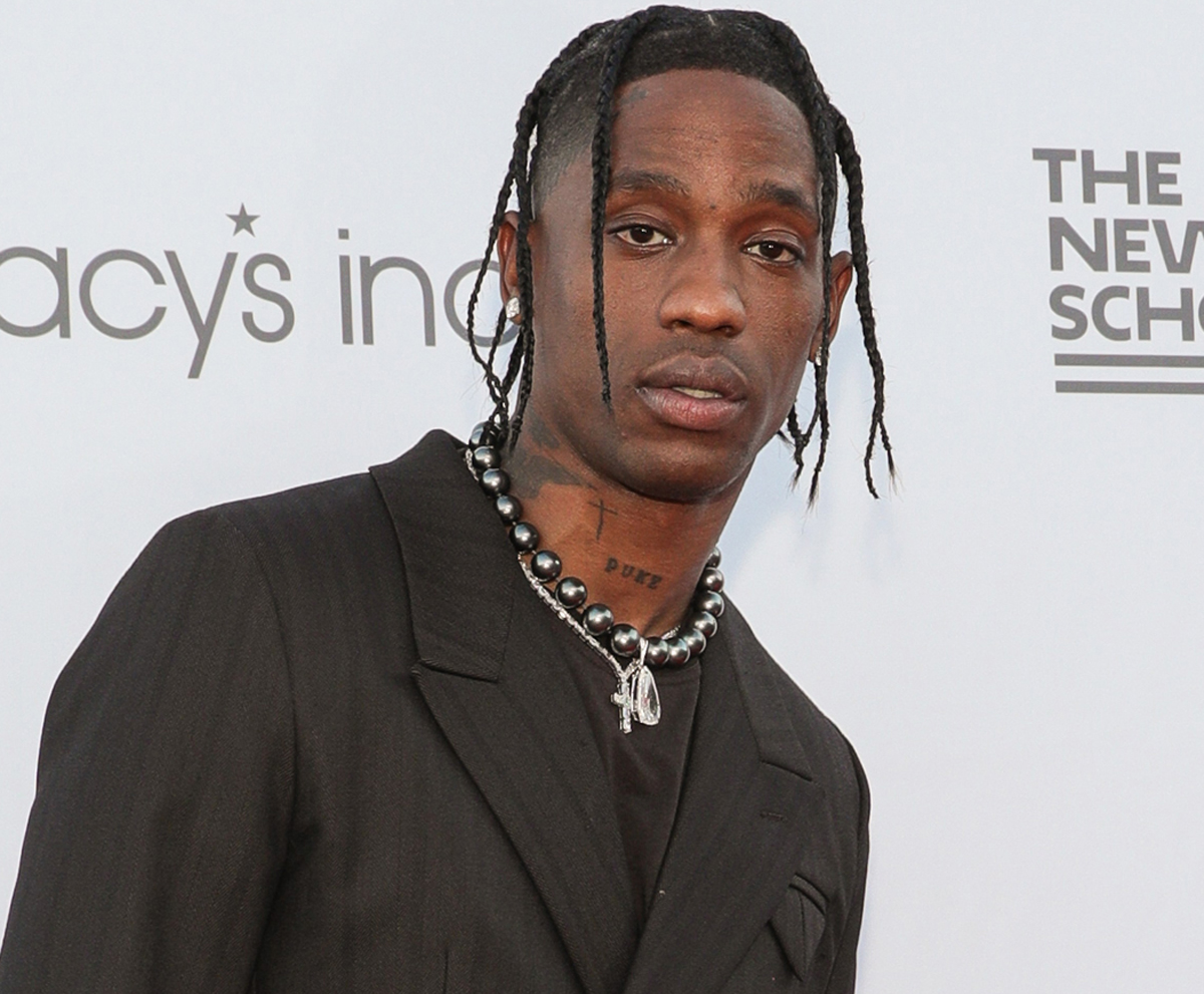 Travis Scott's Blue Hair: A Look at the Rapper's Iconic Hairstyle - wide 7
