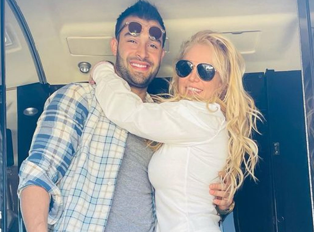 Britney Spears Broke Down In Tears While Exchanging Her Vows With Sam Asghari!