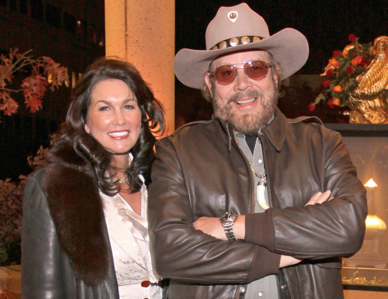 Hank Williams Jr.'s Wife's Death WAS Caused By Breast Implant Removal ...