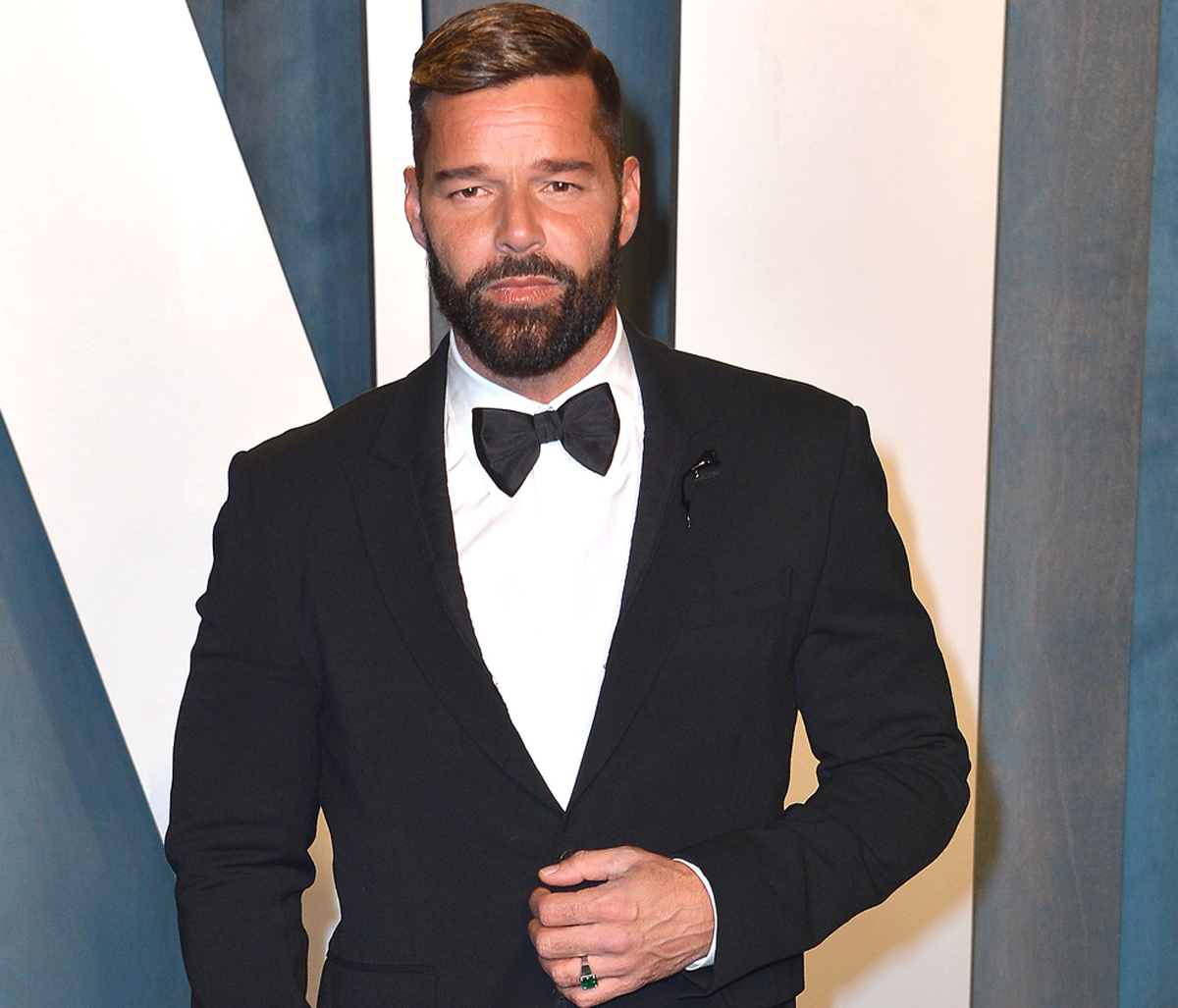 #Ricky Martin Hit With Domestic Abuse Restraining Order In Puerto Rico!