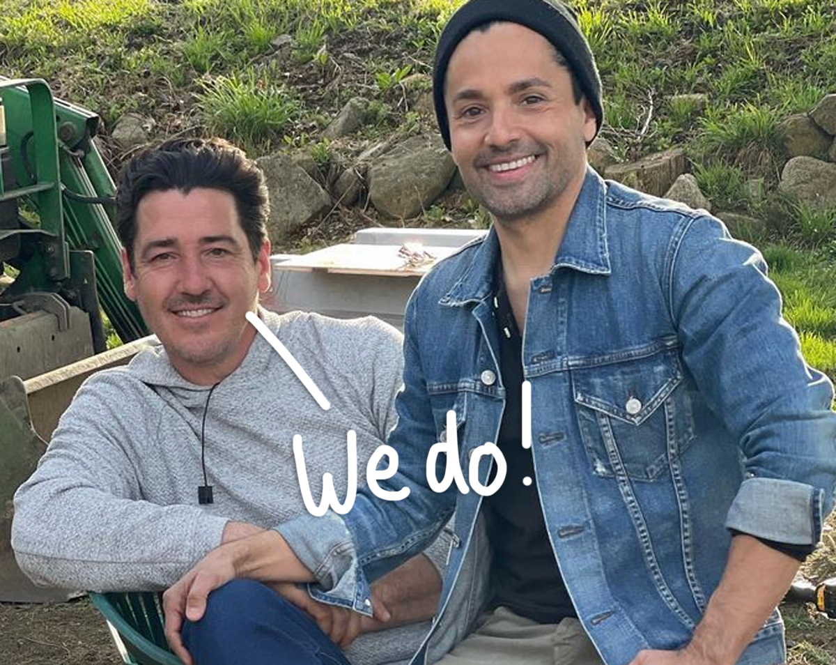 #New Kids On The Block’s Jonathan Knight Reveals He Secretly Married Longtime BF Harley Rodriguez!