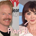 Jesse Tyler Ferguson Says He Was Only Sarah Hyland's Wedding Officiant Because THIS Modern Family Co-Star Was Busy!