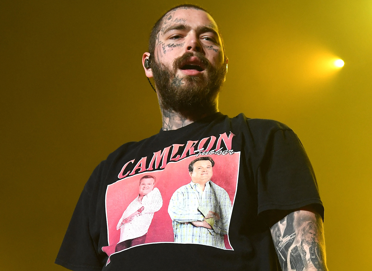 #Post Malone Hospitalized With ‘Stabbing Pain’ Just A Week After Nasty Stage Fall!