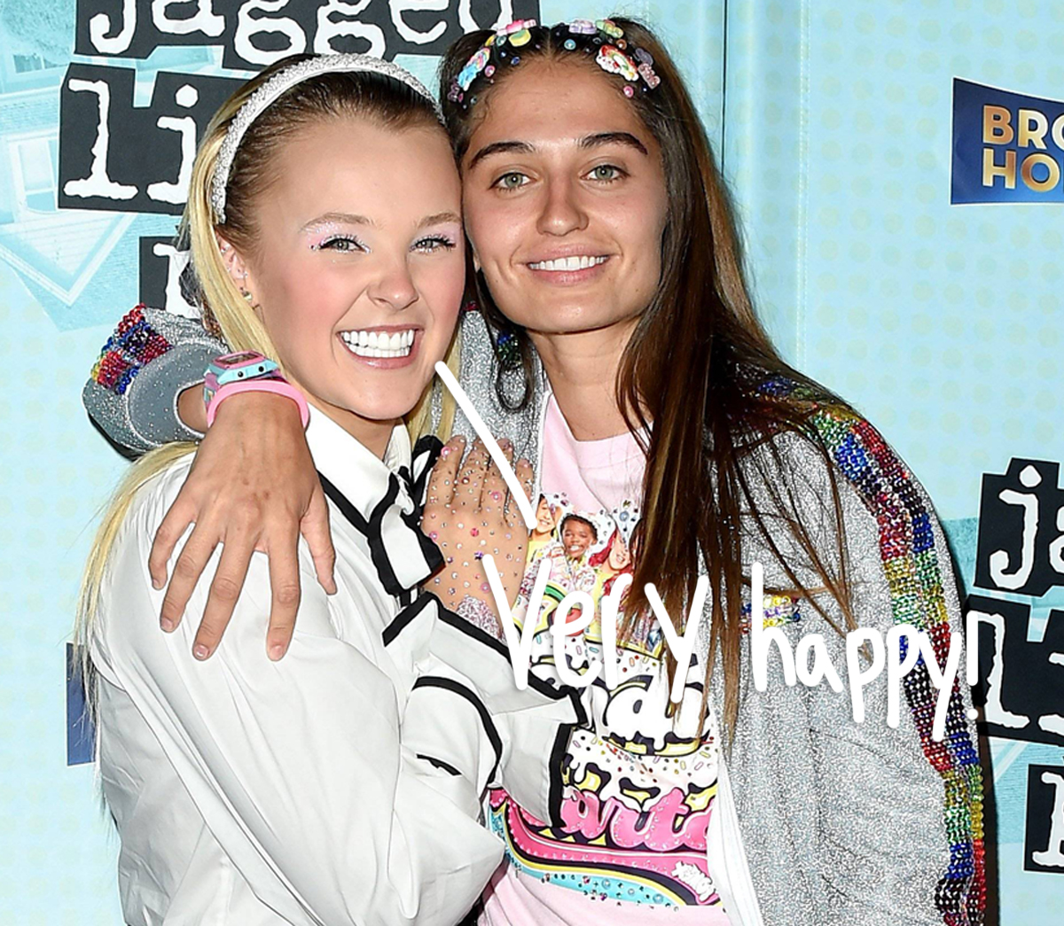 #Watch JoJo Siwa Respond To The ADORABLE Way Avery Cyrus Asked To Be Her Girlfriend!