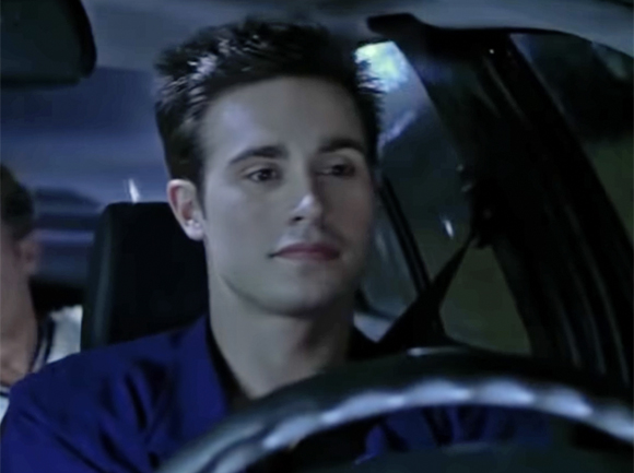 Freddie Prinze Jr driving I Know What You Did Last Summer