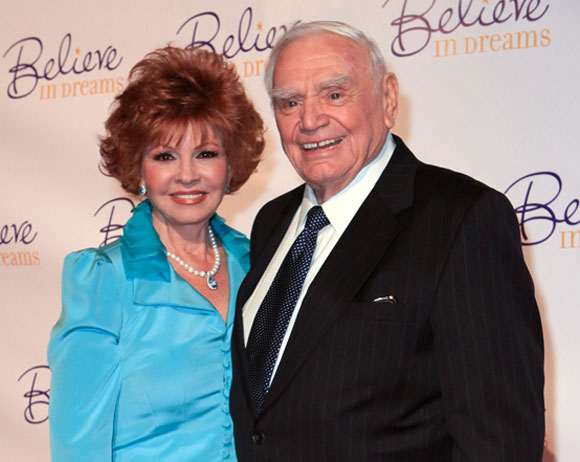 ernest-borgnine-tova-traesnaes-married-in-vegas