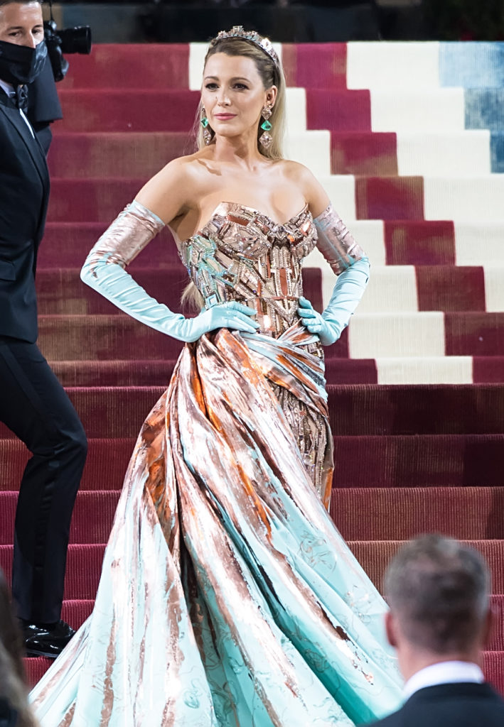 Blake Lively Is Pumping Instead Of Attending Met Gala In Relatable ...