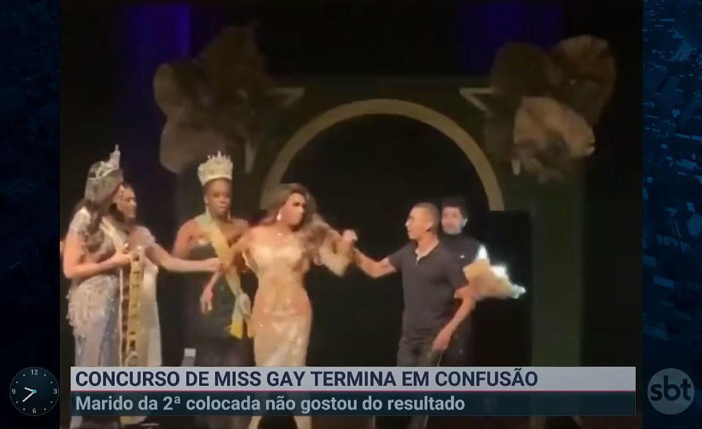 Pageant Runner Ups Husband Storms Stage And Smashes Winners Crown In