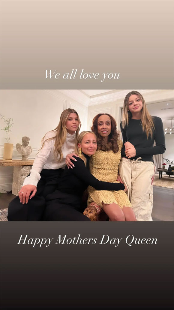 Nicole Richie Mother's Day 2023