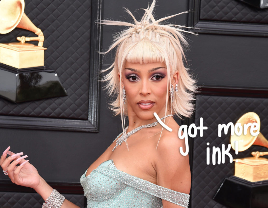 Doja Cat Shows Off HUGE Back Tattoo In Topless Pic! Perez Hilton