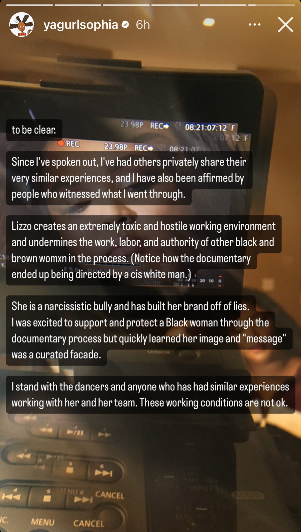 Lizzos Ex Documentary Director Says She Quit After 2 Weeks Because Of