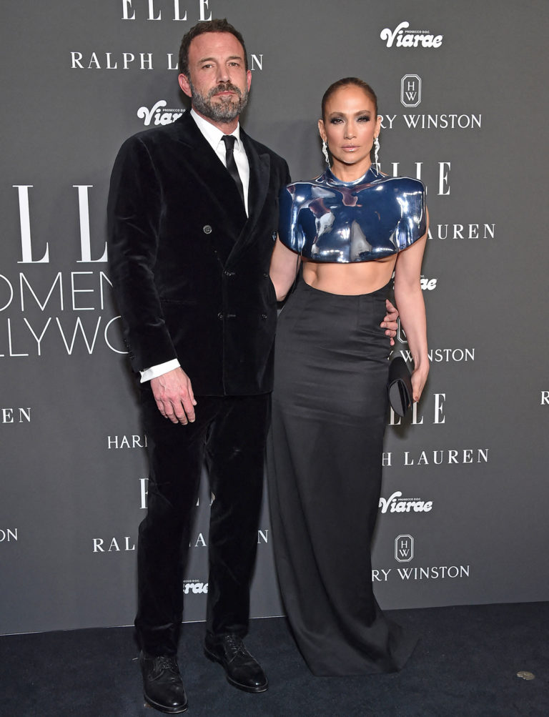 Ben Affleck & Jennifer Lopez Are ICONIC (and cute) On The ELLE Women In ...