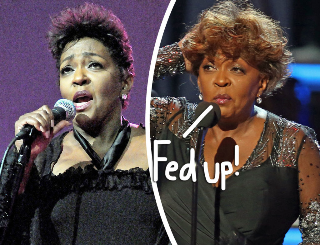 What?? Anita Baker Snaps At Fans - Asks Them To Stop Filming
