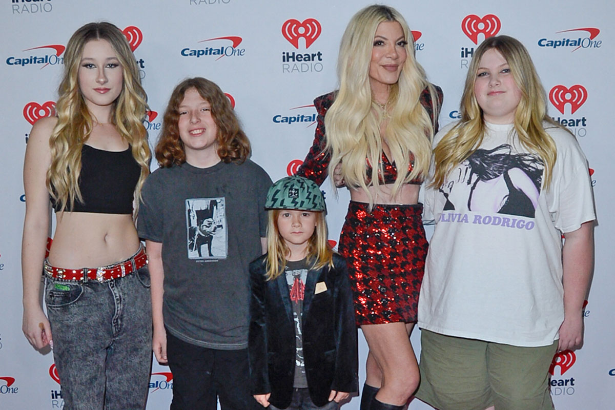 Tori Spelling & Kids At Jingle Ball 2023!