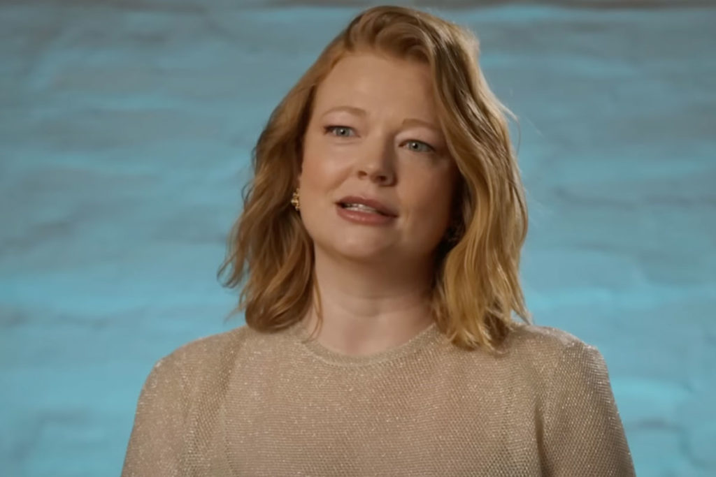 Succession Star Sarah Snook Recalls Film Producer Demanding She Stop Eating Cake Wtf Perez 