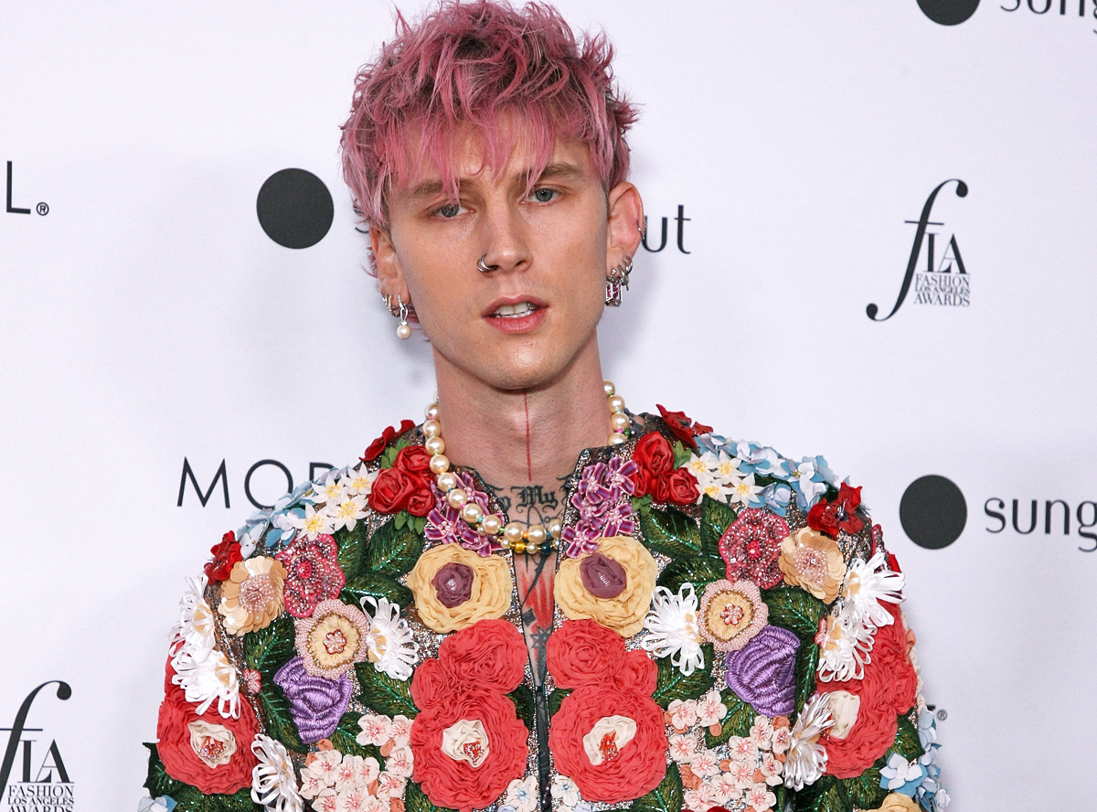 #Machine Gun Kelly Officially Changed His Stage Name!