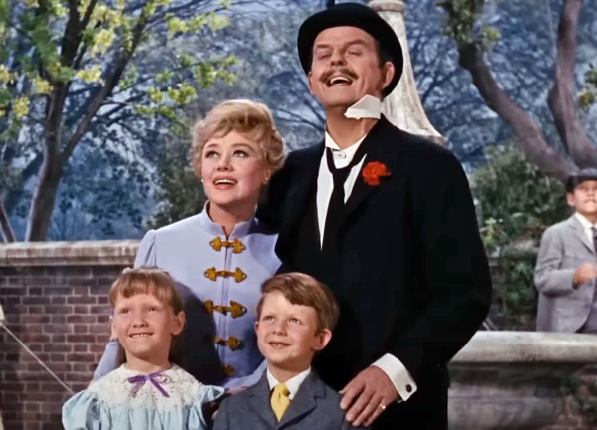 Glynis Johns Of Mary Poppins Dead