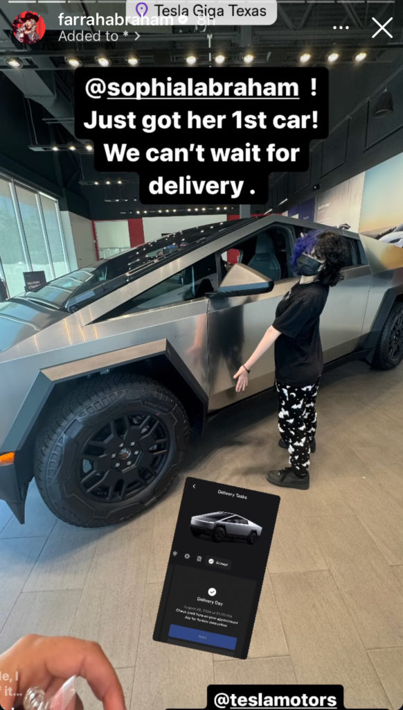 Farrah Abraham Bought 15-Year-Old Daughter Sophia Her First Car - A ...