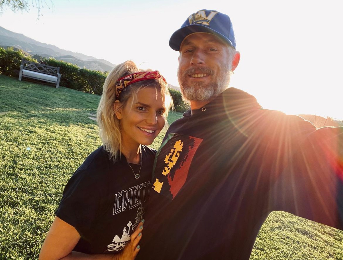 Jessica Simpson and Eric Johnson Split in 2025
