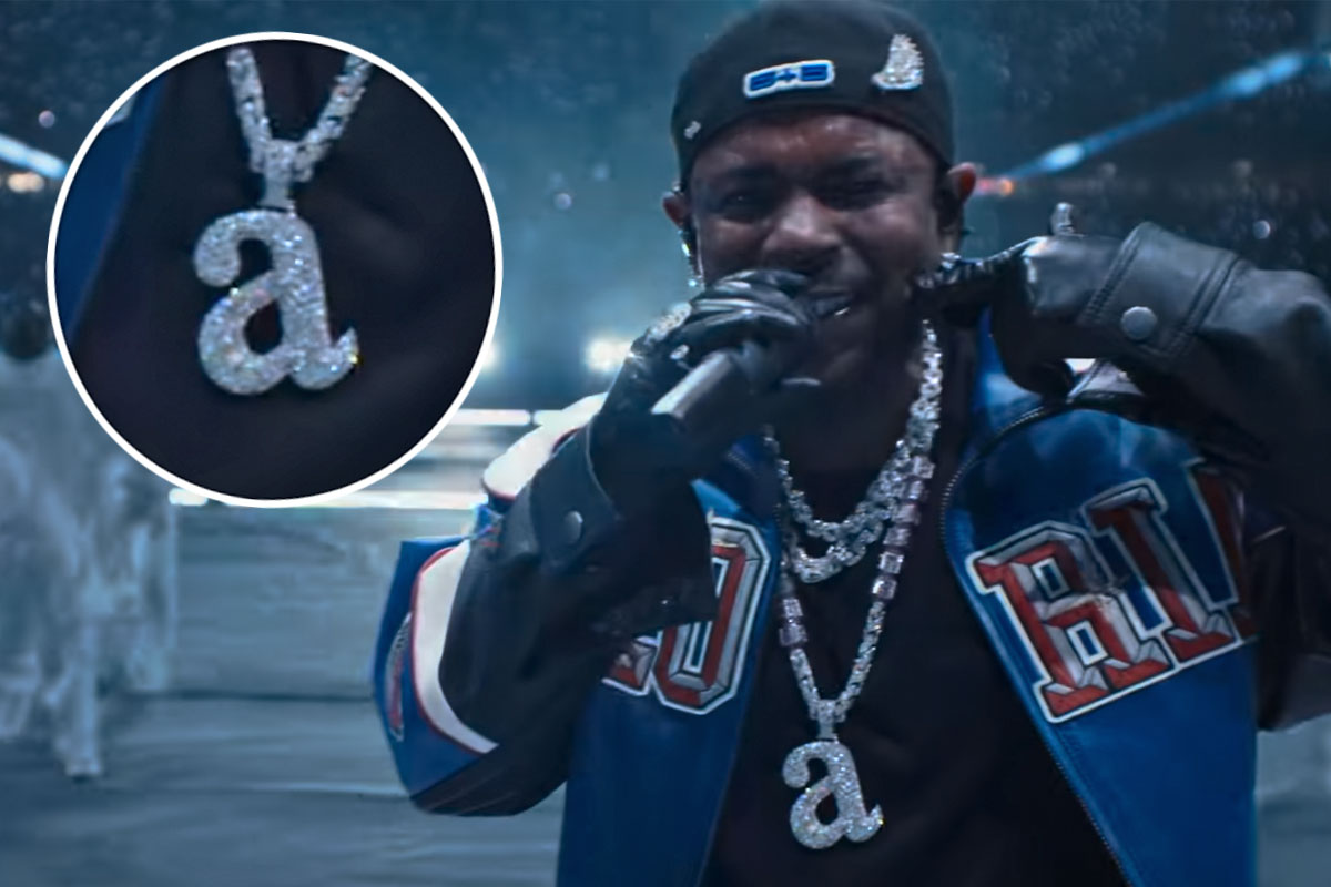 Kendrick Lamar wears "A" necklace at Super Bowl LIX amid Drake rap feud