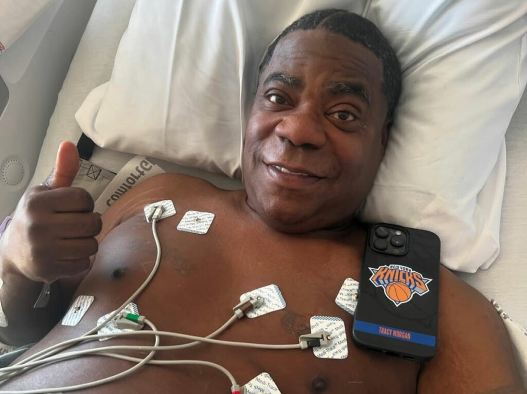 Tracy Morgan Rushed To Hospital After Suddenly Vomiting All Over Court At Knicks Game!