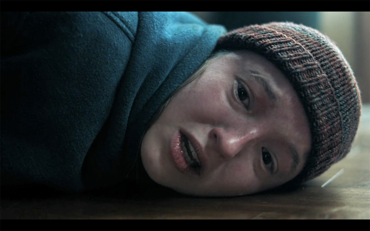Bella Ramsey como Ellie na última temporada dos EUA 2