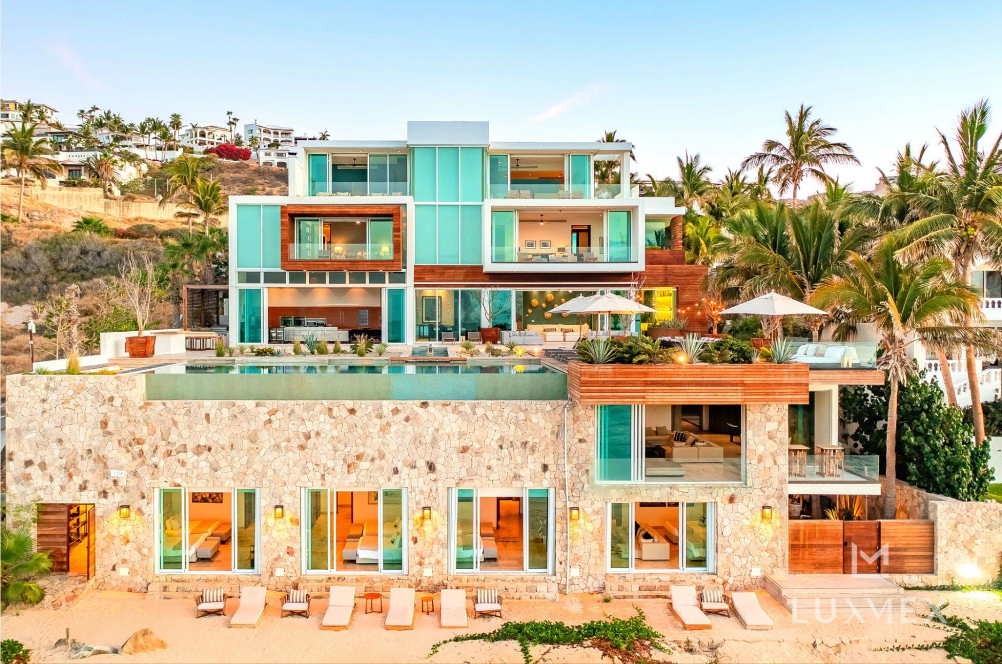 Where Do Celebrities Stay When They Go To Cabo? - Perez Hilton