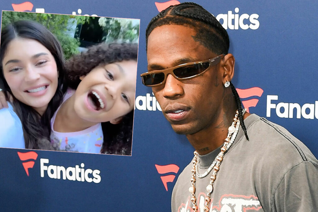 Kylie Jenner Brought Stormi To Support Dad Travis Scott At His Coachella Set!