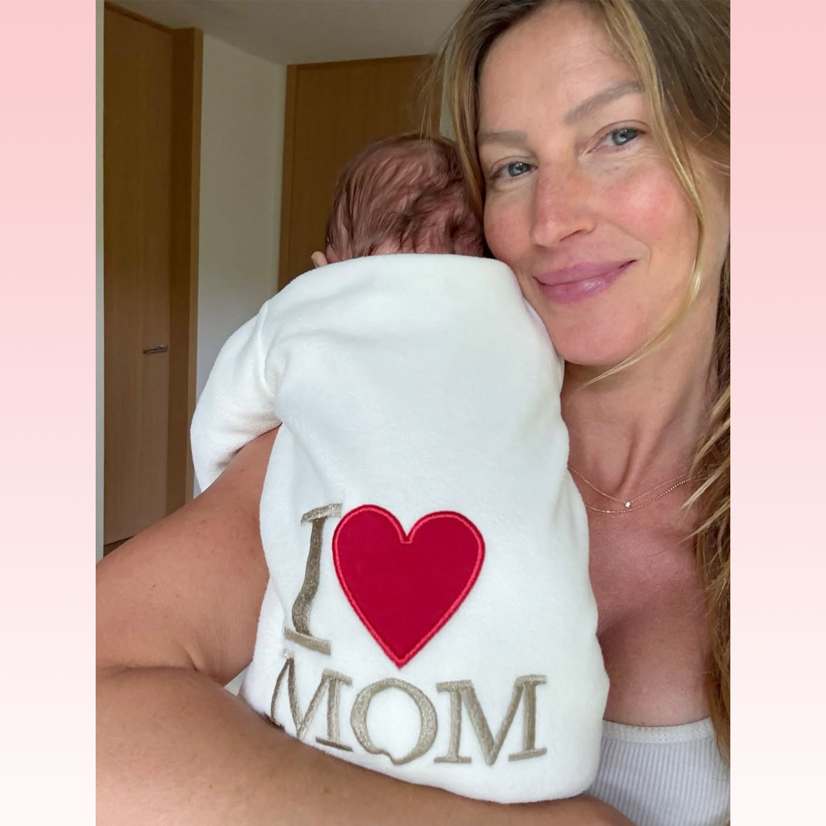 Gisele Bündchen reveals first look at baby with Joaquim Valente