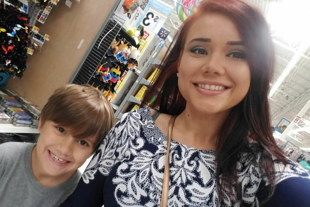 16 & Pregnant's Whitney Purvis Opens Up About Teen Son Weston's Death In Heartbreaking  Fist Interview - Perez Hilton