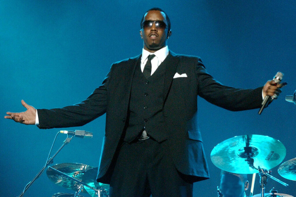 Diddy’s Lawyer Says He Received A Standing Ovation From Fellow Inmates After Partial Acquittal… YUCK