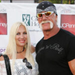 Hulk Hogan's Ex-Wife Linda Posted An Old Photo Of Their 'Good Old Days' Right Before His Sudden Death!