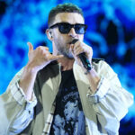 Justin Timberlake BLASTED For Barely Singing At All During Concert!