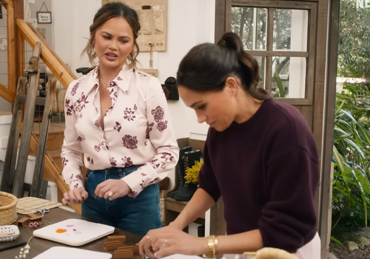 Meghan Markle Fans OUTRAGED As She Includes THIS 'Bully' Special Guest In New Season Of Cooking Show!