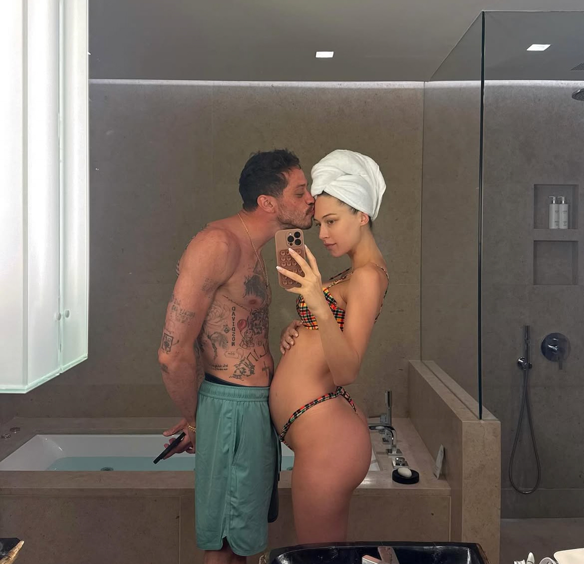 Pete Davidson's Girlfriend Shows Off Baby Bump In Surprisingly Intimate Pics Of Romantic Vacation!