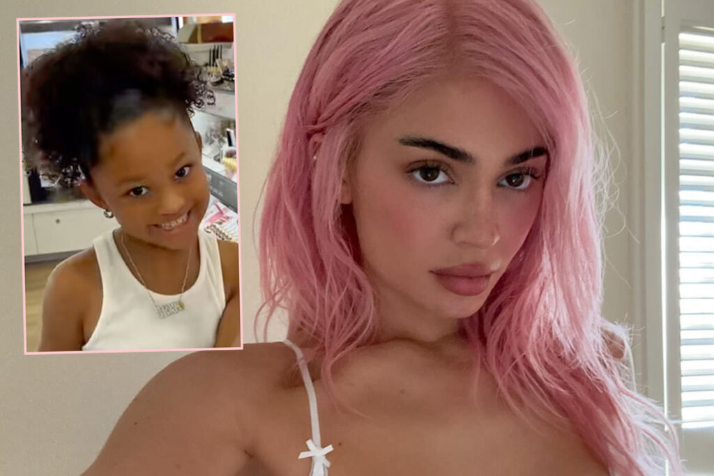 Kylie Jenner's Daughter Stormi Recreates ICONIC King Kylie Era Look!