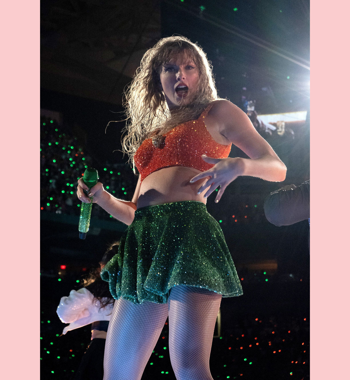 Taylor Swift 1989 orange and green outfit