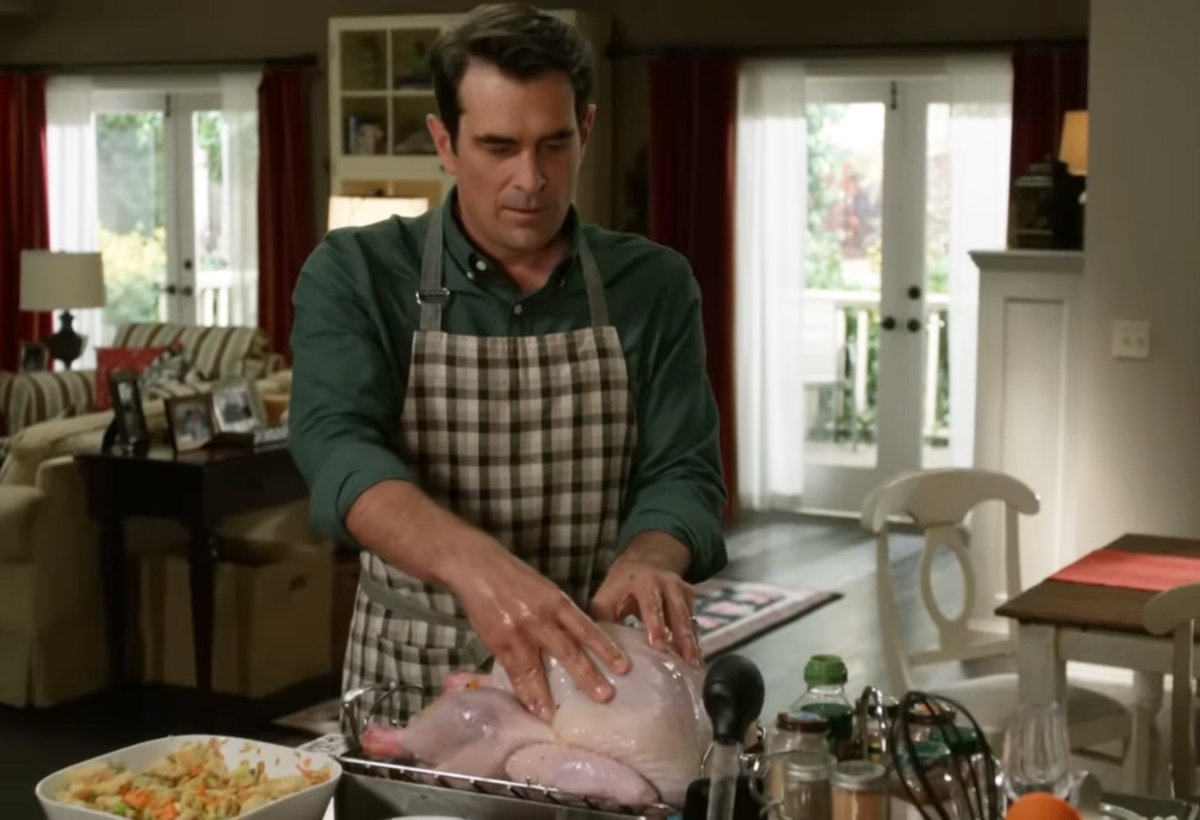 Thanksgiving TV: Where To Watch The Best Episodes!