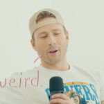 Glen Powell Talks SUPER AWKWARD Encounter With Canceled Movie Star!