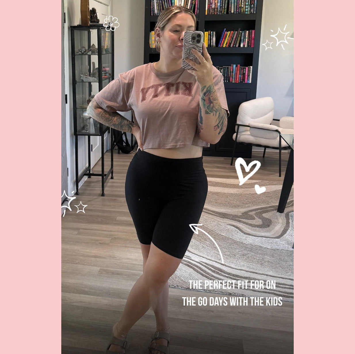 Kailyn Lowry strips to bra after plastic surgery