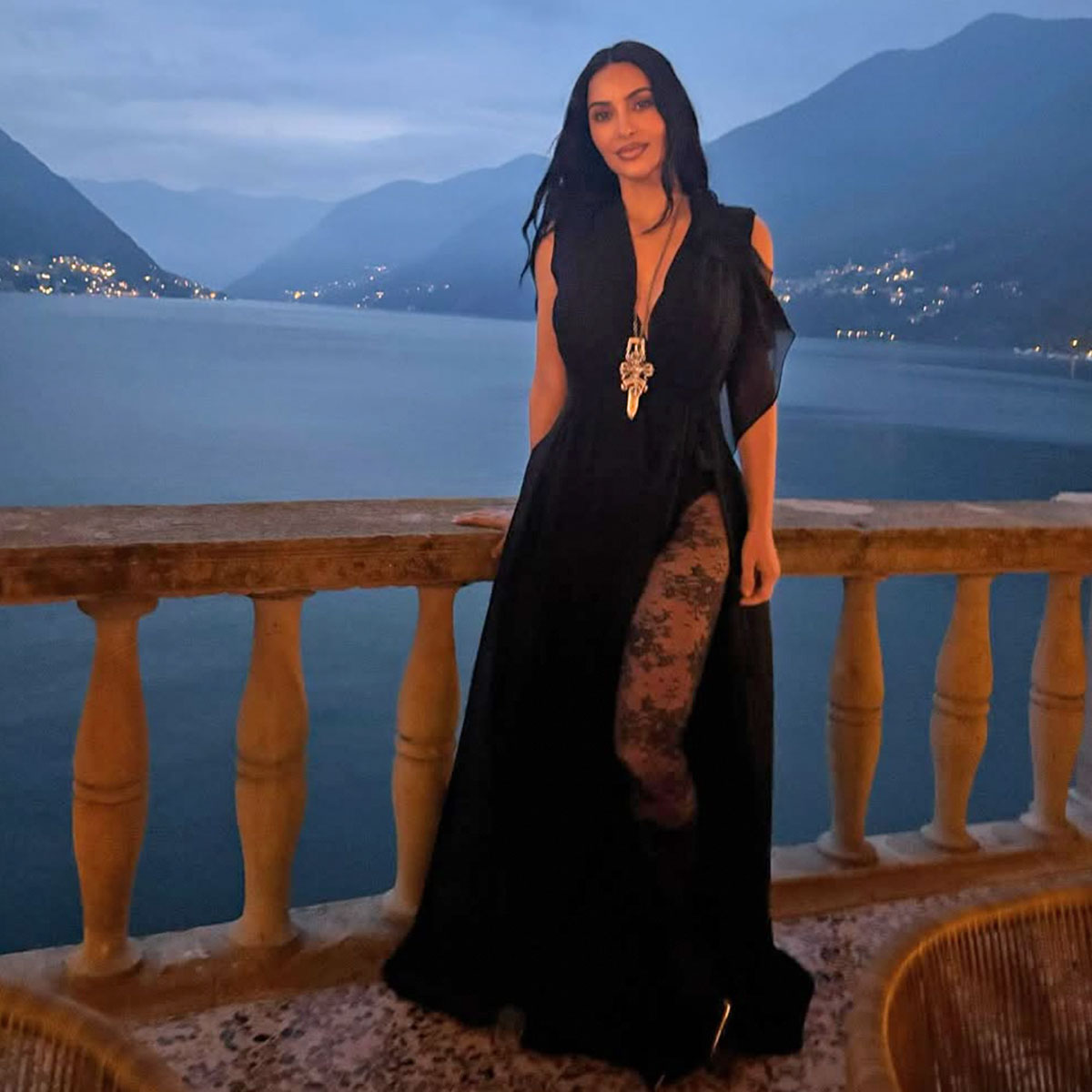 Kim Kardashian in Lake Como, Italy