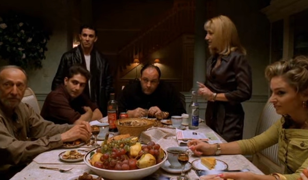 Thanksgiving TV: Where To Watch The Best Episodes!