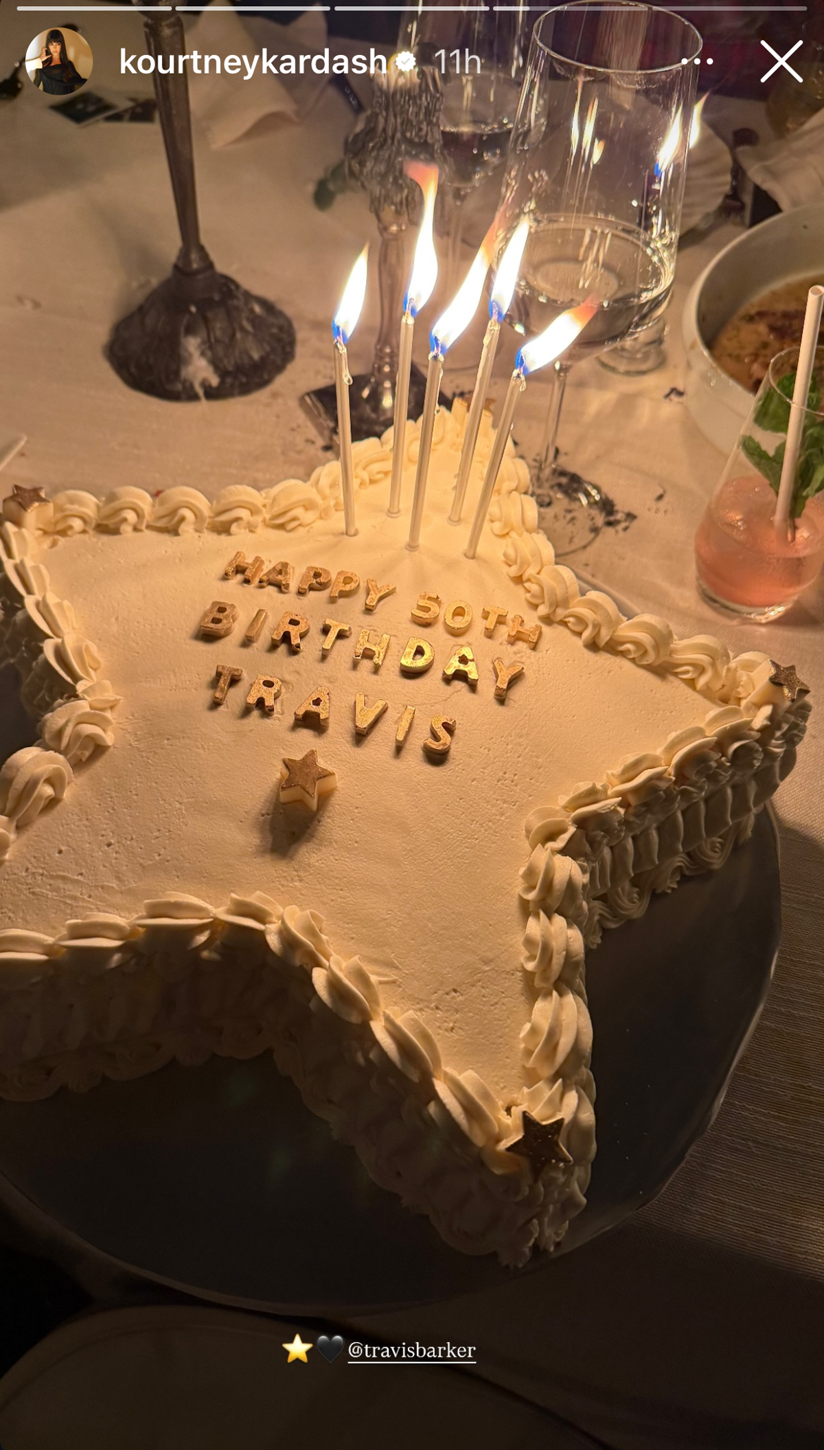 Kourtney Kardashian throws birthday dinner for Travis Barker