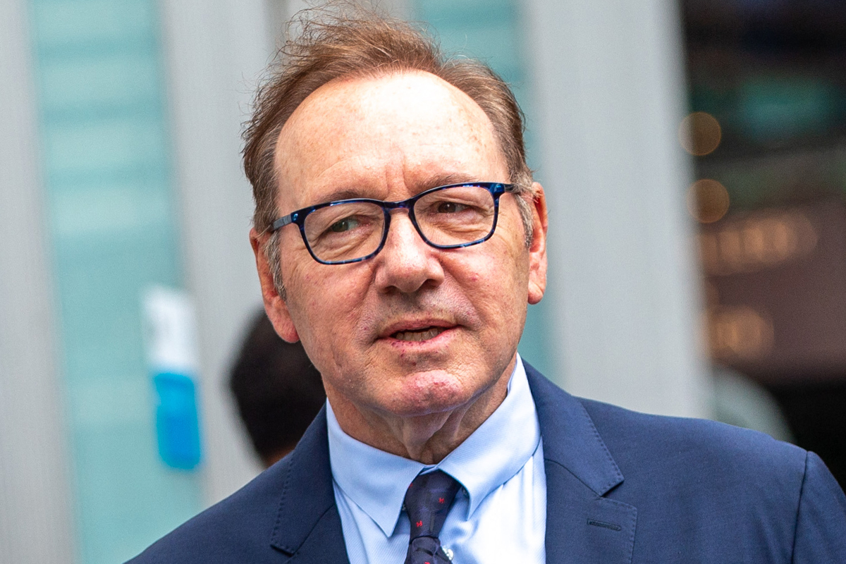 Kevin Spacey Claims He’s Homeless Years After Sexual Assault Scandal!