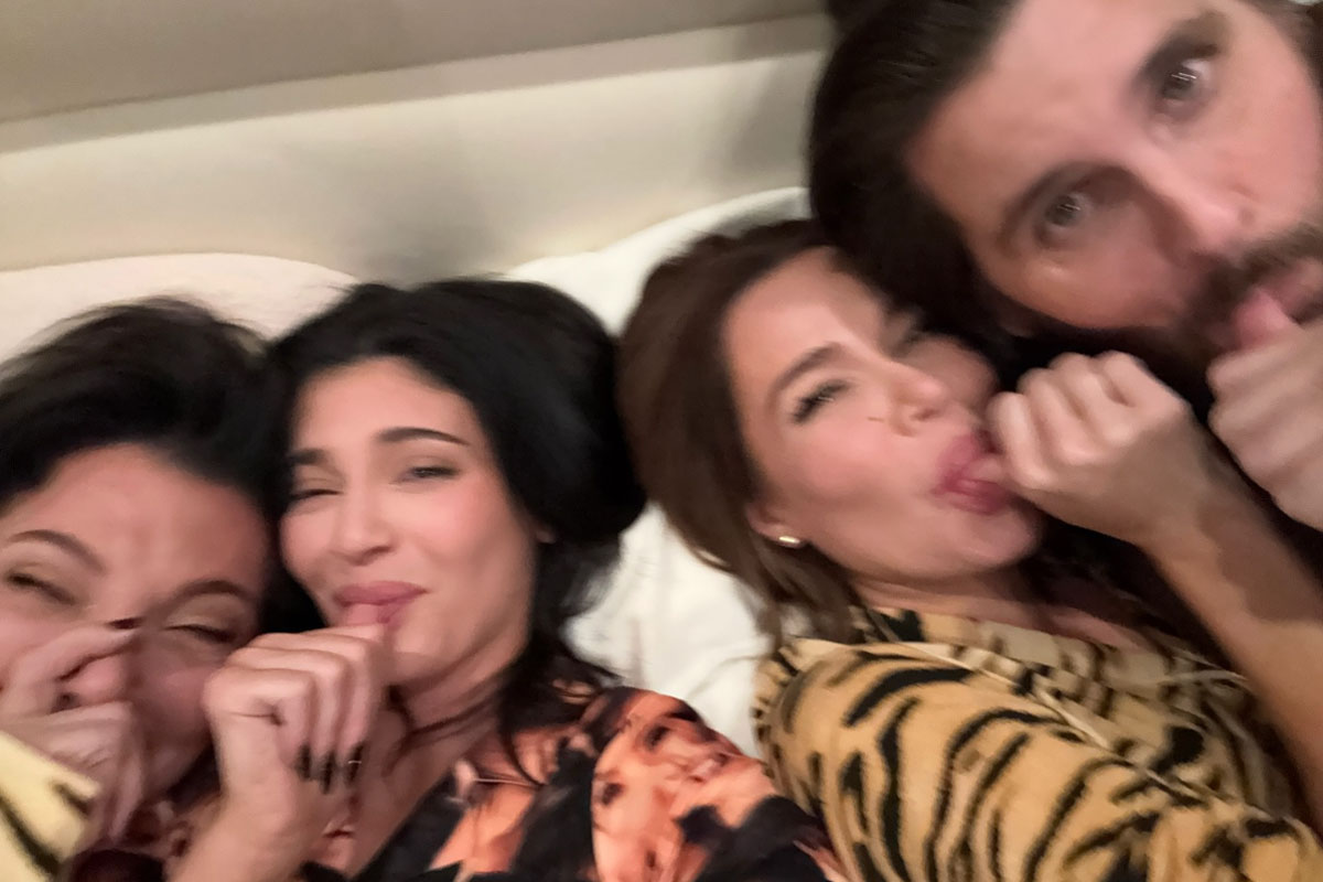 Scott Disick sleepover with Kris, Kylie, Khloé