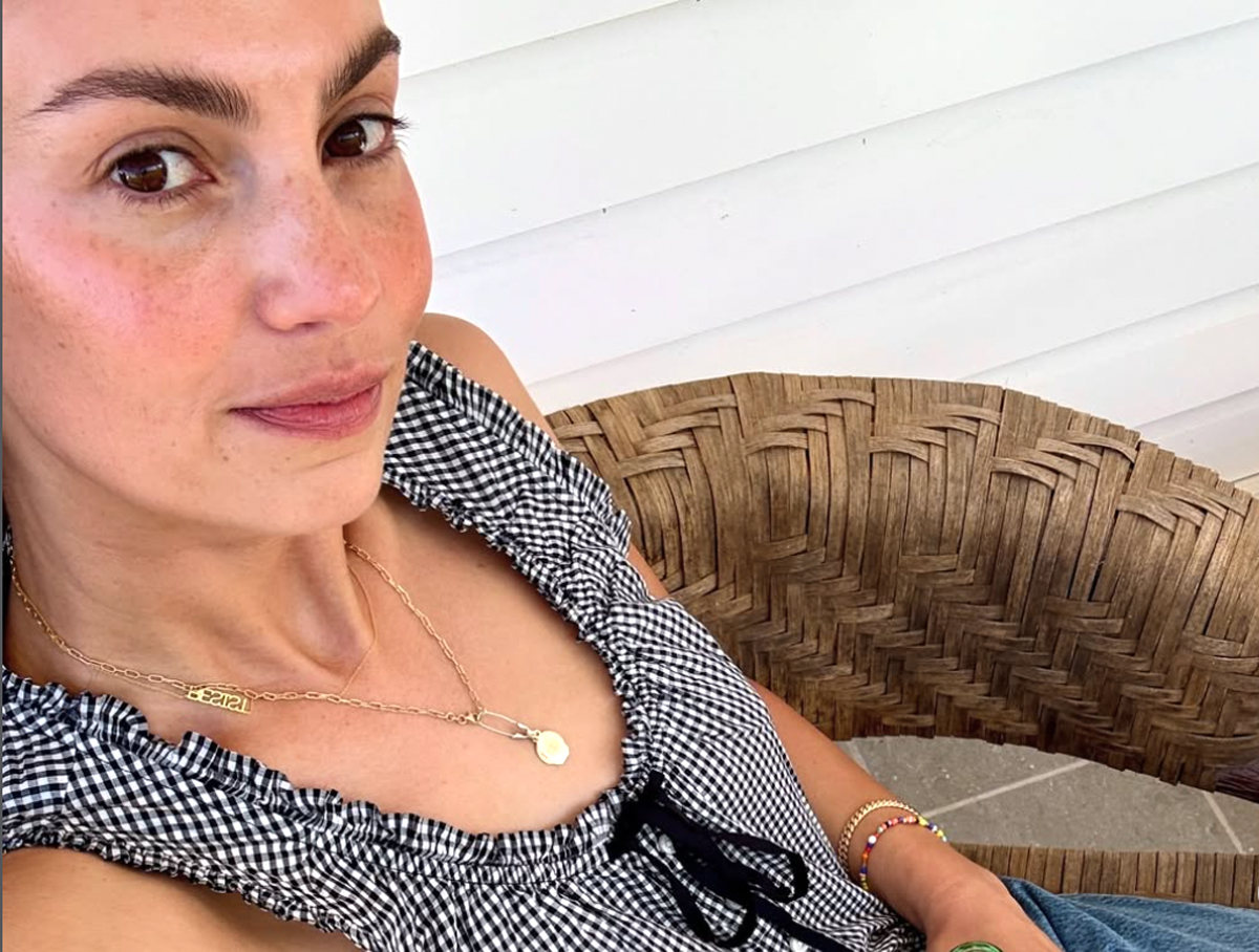 Meet The Other Members Of Ashley Tisdale’s ‘Mean’ & ‘Toxic’ Mom Group!